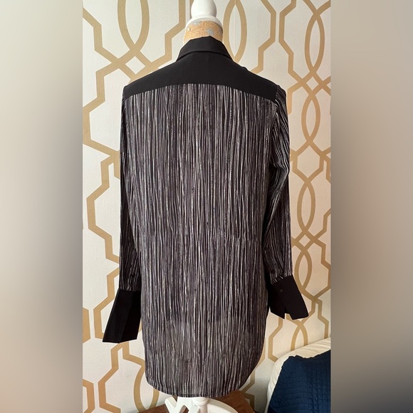 Vince button down tunic shirt size S, 100% silk - Picture 4 of 13